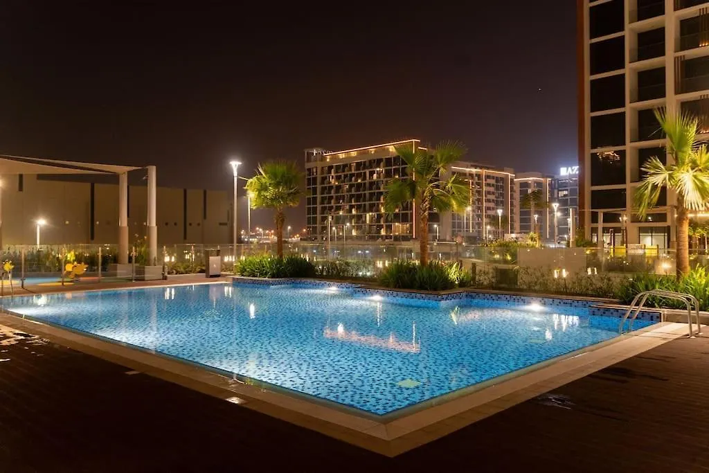 Cozy Studio Retreat With Balcony In Meydan City Dubai